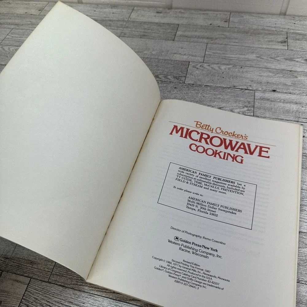 Betty Crocker Microwave Cooking Cookbook 1986 Vintage Recipes Cook Book‎